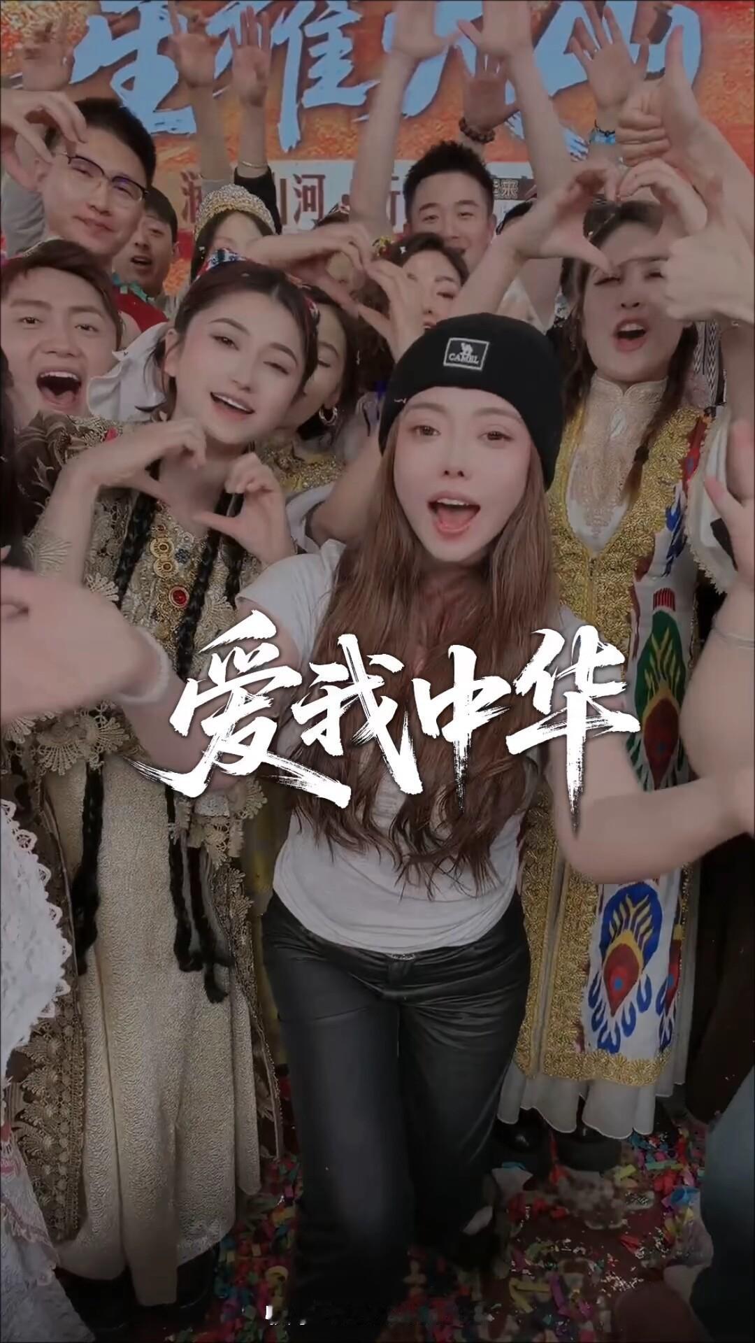 蛋蛋VS雪大黄金档之争：巧合还是蓄意博弈？
近期，辛选旗下两大主播蛋蛋与初瑞雪的