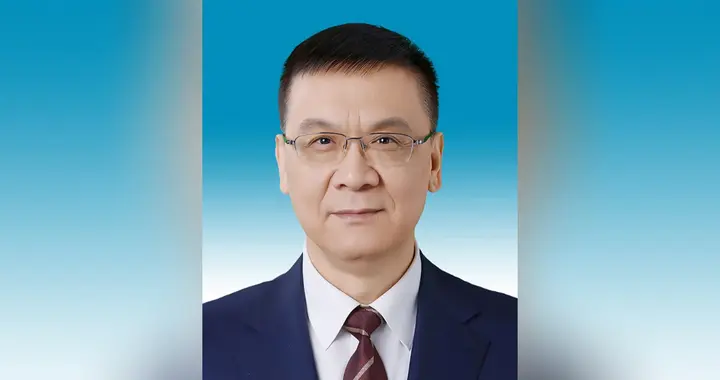 中共中央批准：李九红任陕西省委常委