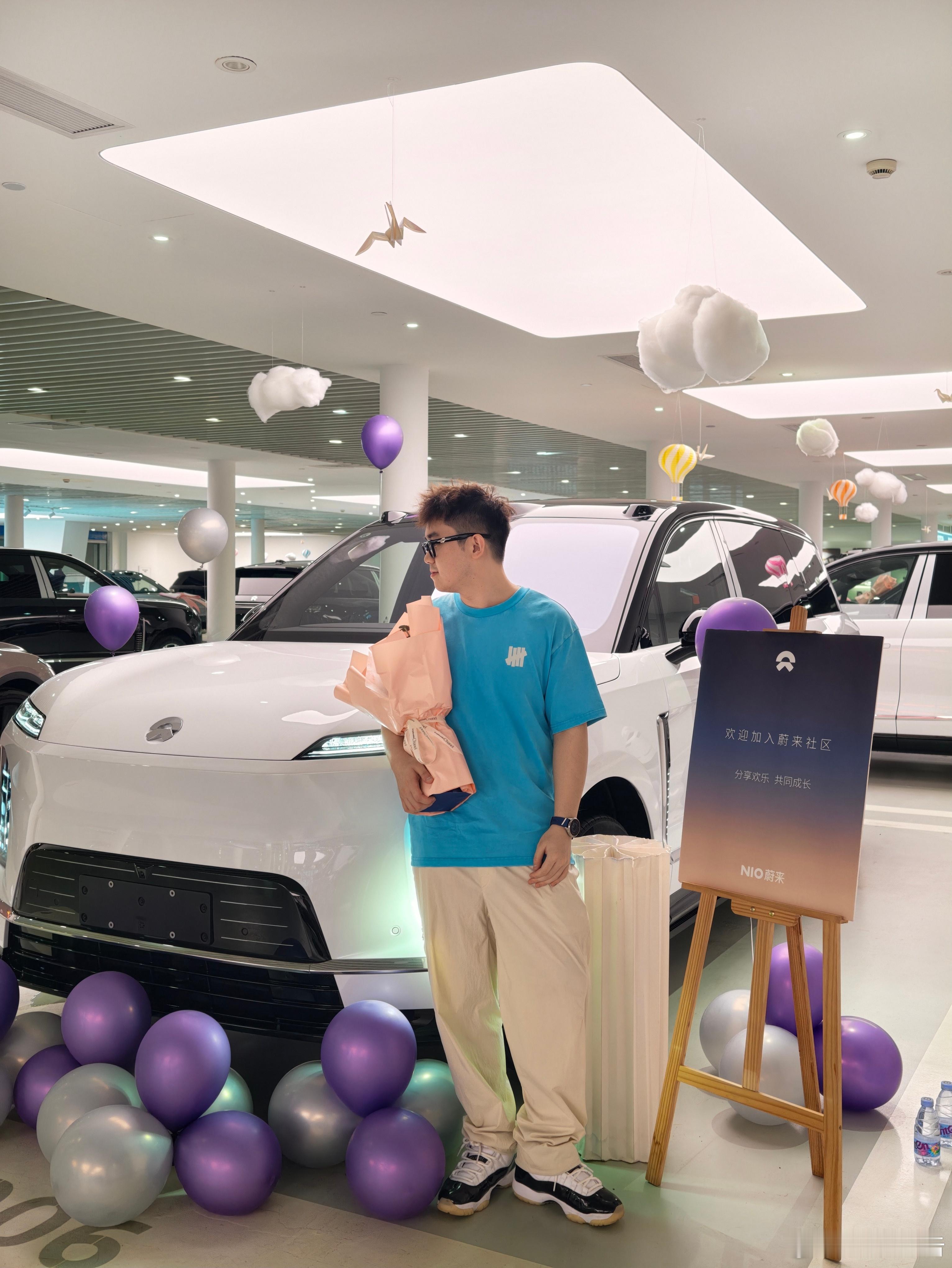 一起加电斌哥下回可以给我签个敢想有为吗？蔚来汽车