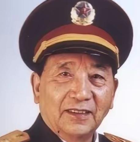 1932年，徐向前骑马路过死人堆时，发现其中一具尸体是自己手下的一名连长，并且身