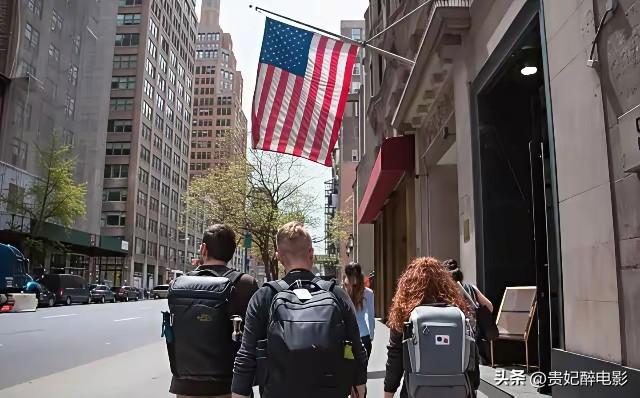 为什么移民美国的都不回来？

其实，很多人不是不想回，是回不来了。从他们踏出移民