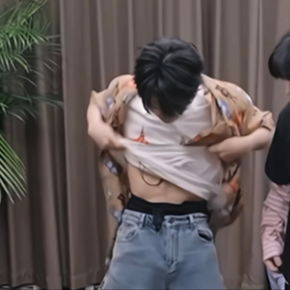 若隐若现最吸引人了🤤张真源这是我的西游