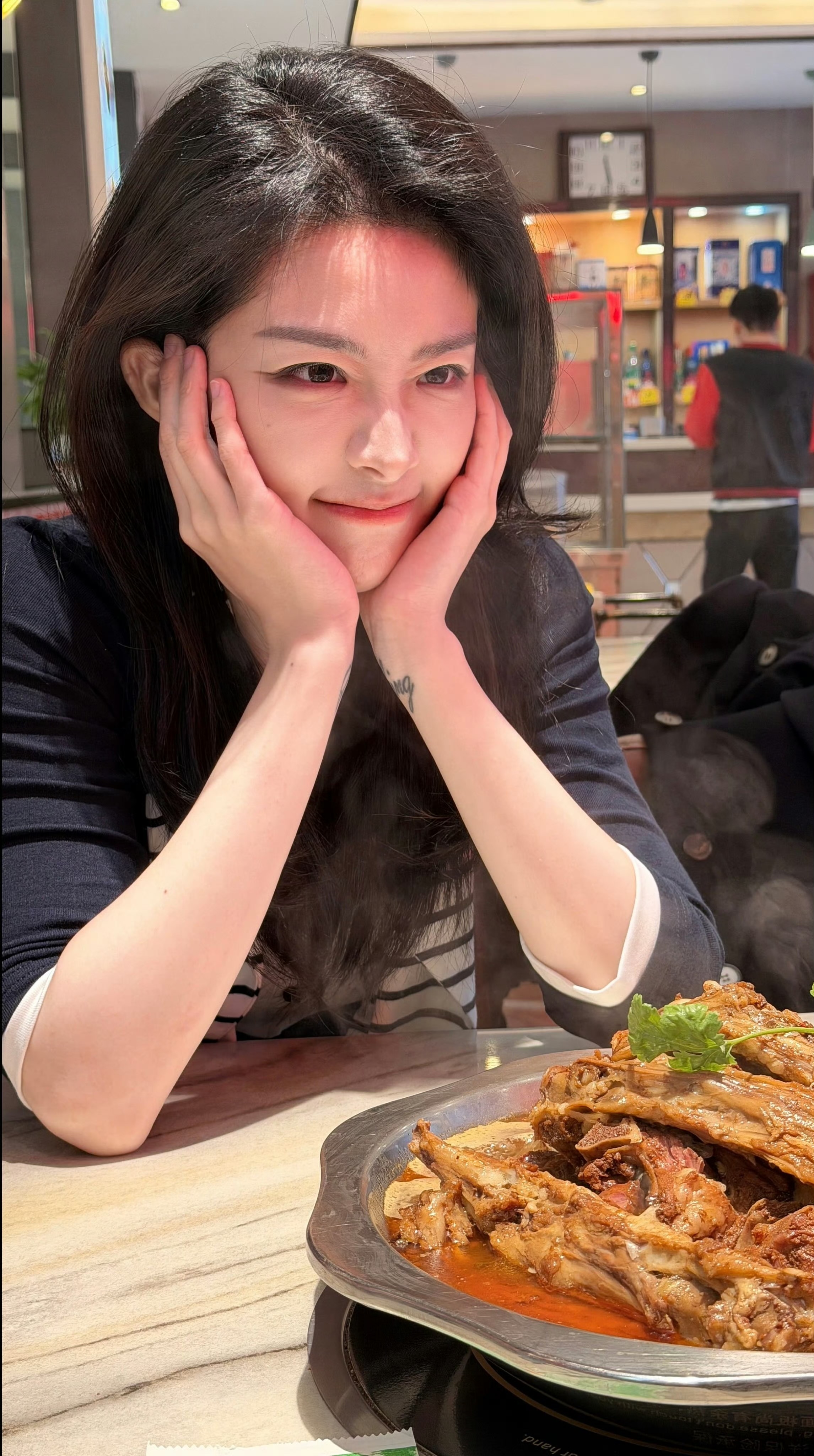 我不行了 此女好萌喻言