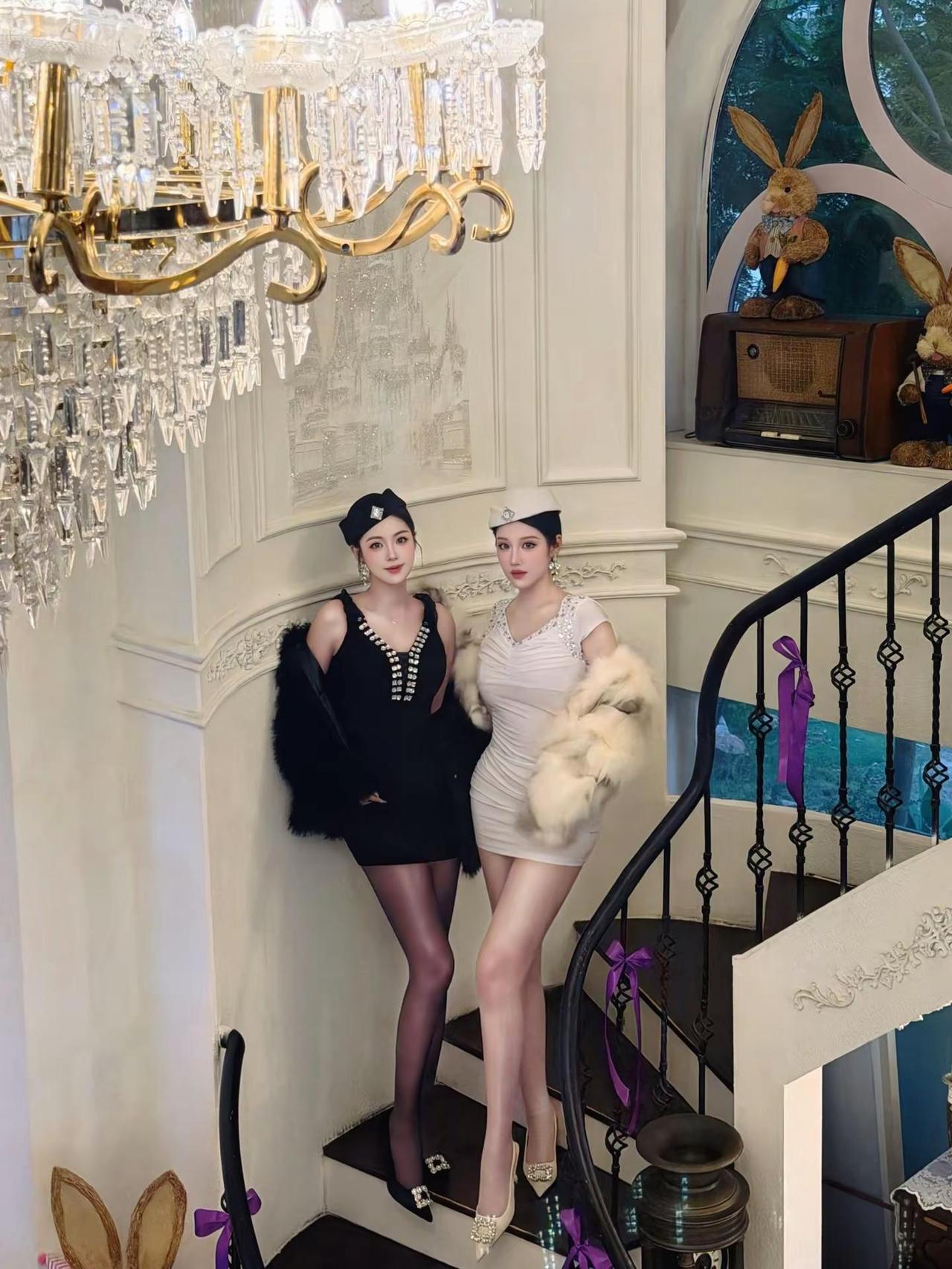 彼此同频 强强联手双胞胎 古早 拍照 穿搭