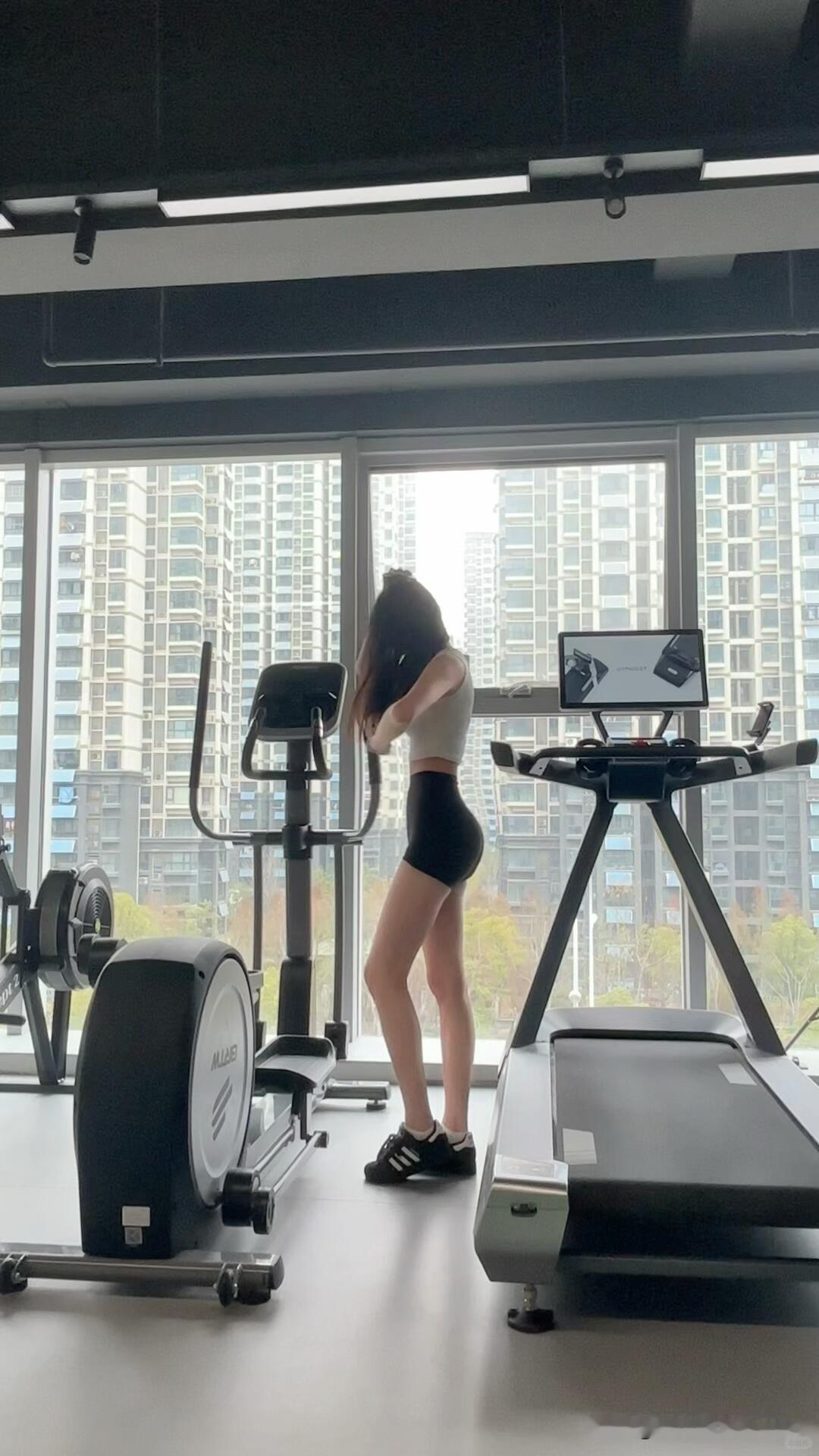健身房走走