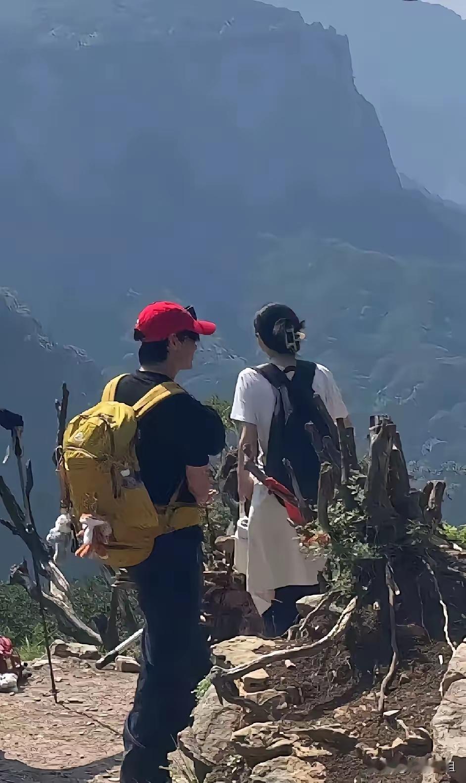 消失的她，他是谁？
