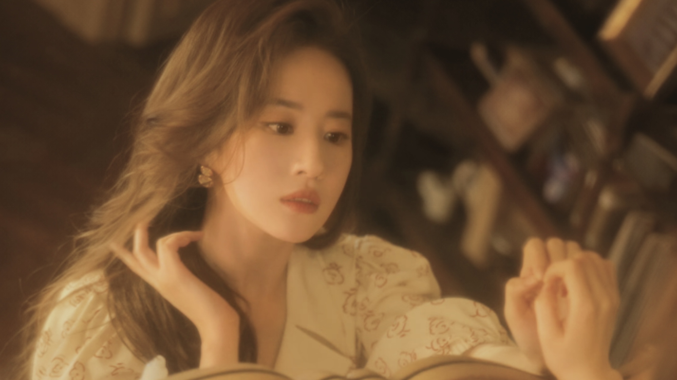 𝐓𝐡𝐞 𝐓𝐚𝐥𝐞 𝐨𝐟 𝐑𝐨𝐬𝐞 * 玫瑰的故事2周年