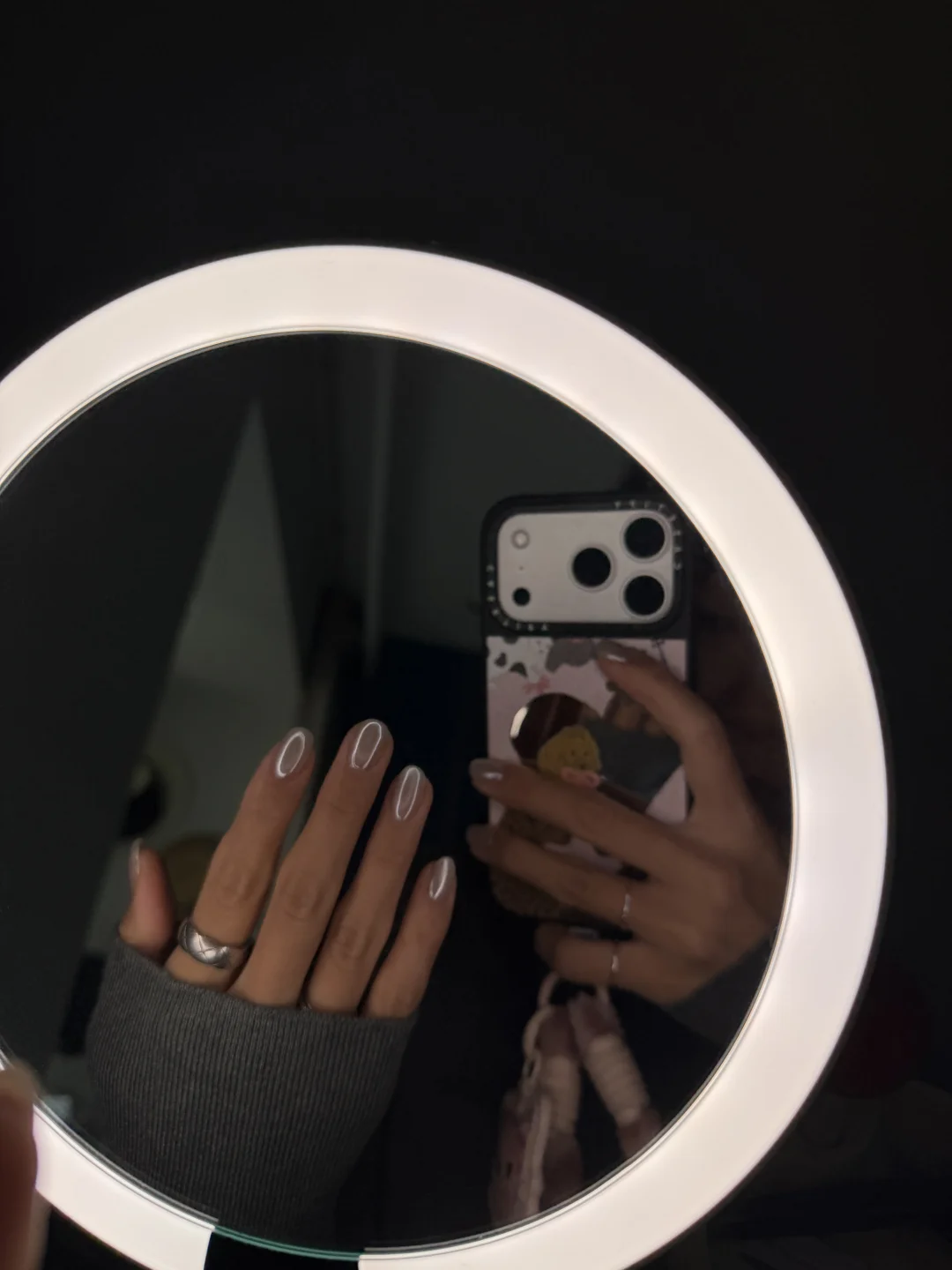 卸了6.4w人看过的美甲，过年是灯泡美甲