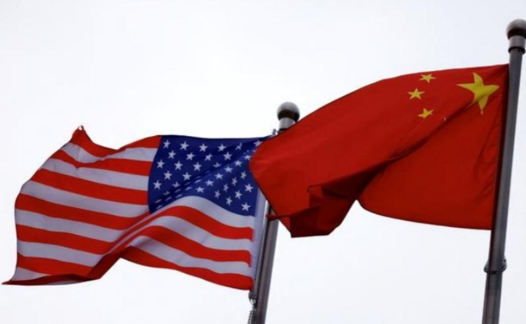 美国在赌，中国也在赌，美国赌中国不敢武力收复台湾 ，不敢打日本 ，而中国则在赌美