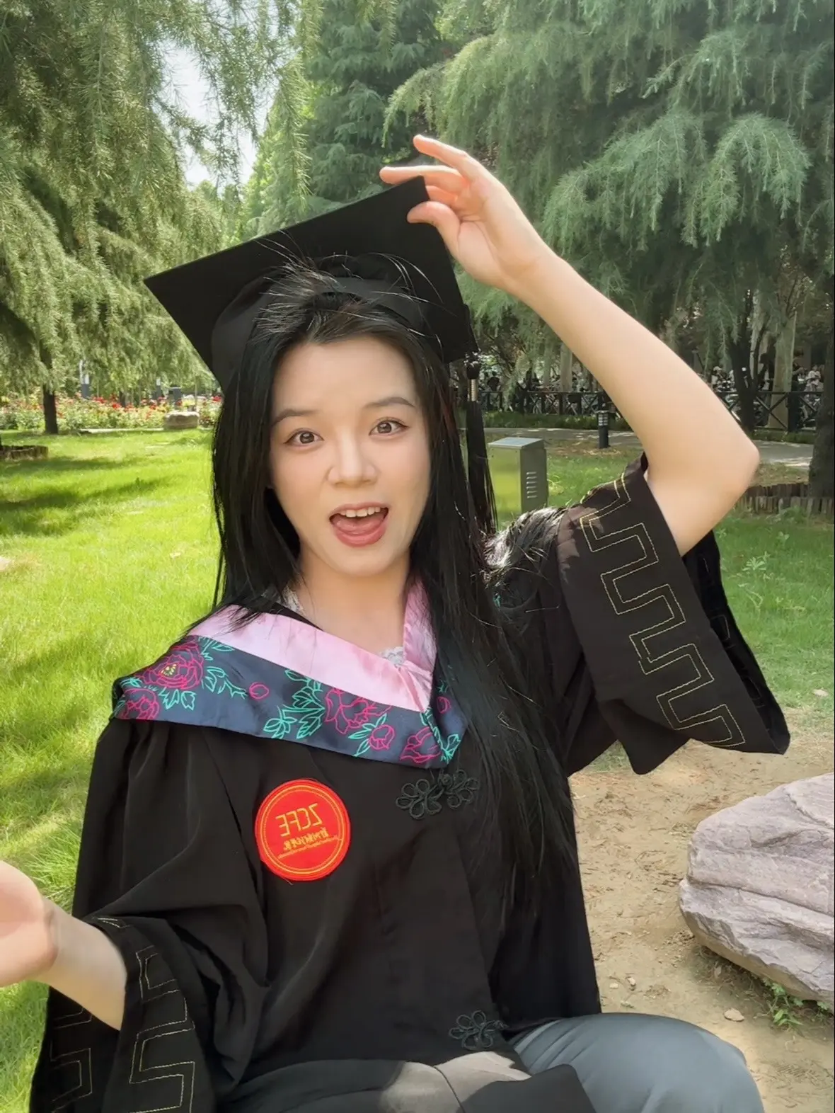 青春本就是一本仓促的书。高中之后的每一年都像开了倍速…我记得我第一次踏...