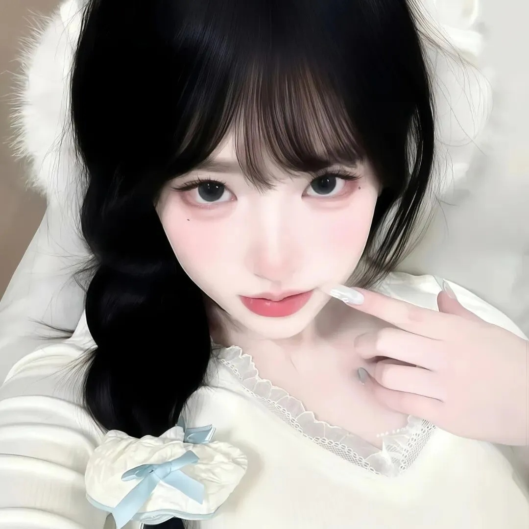 女生头像｜𝙒𝙚𝘾𝙝𝙖𝙩 小众氛围感女头｜感受到幸福的时候能放慢倍速就
