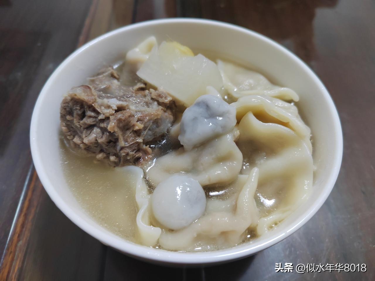 昨天南京市天气晴好，气温10～20℃，气温回升，体感舒适，春光明媚，春意盎然，百