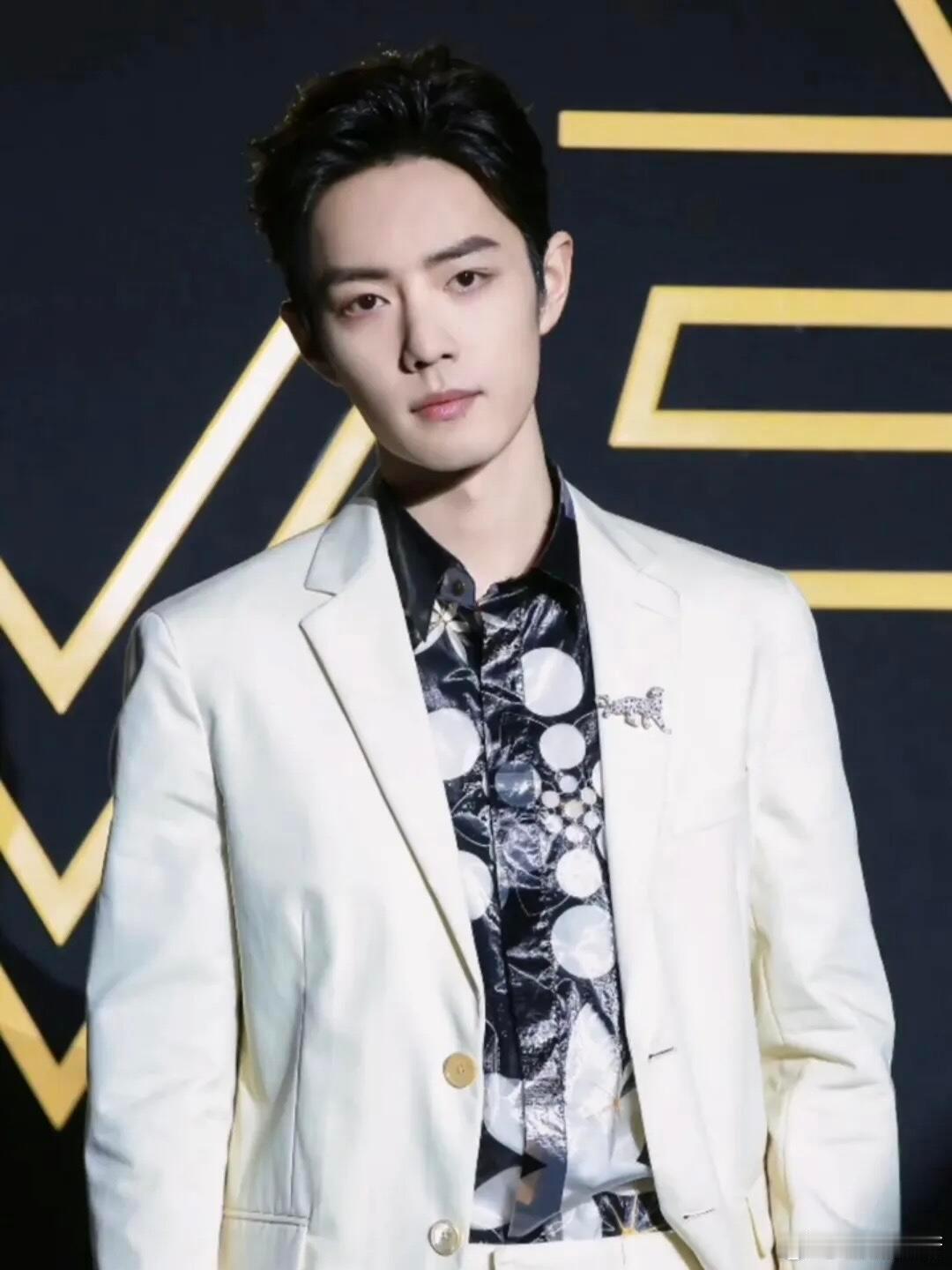 肖战‖教科书级西装穿搭 