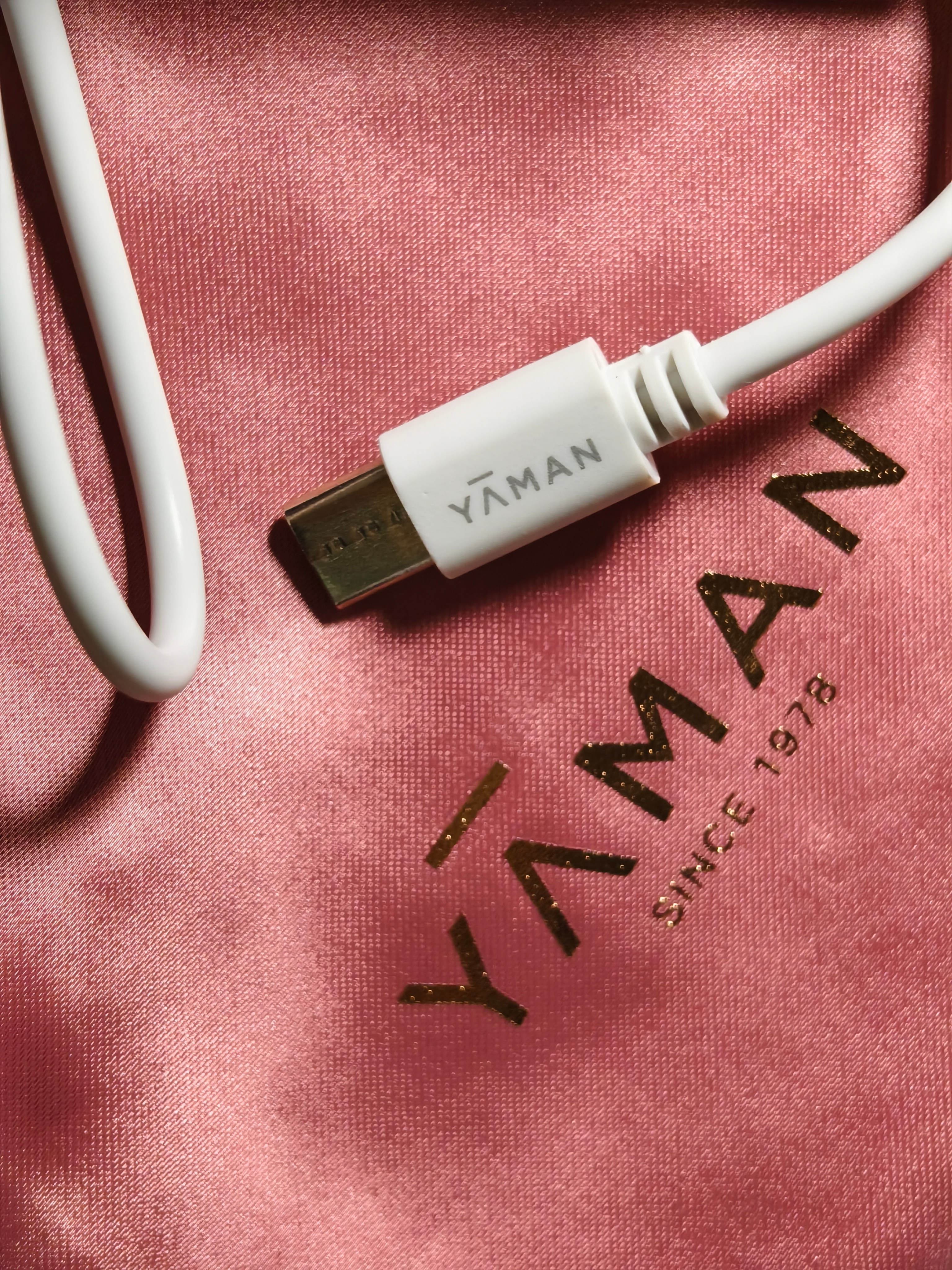 不知不觉已经第四天。雅萌闪修仪Pro上次说到充电要用5V1A，今天充电的时候发现