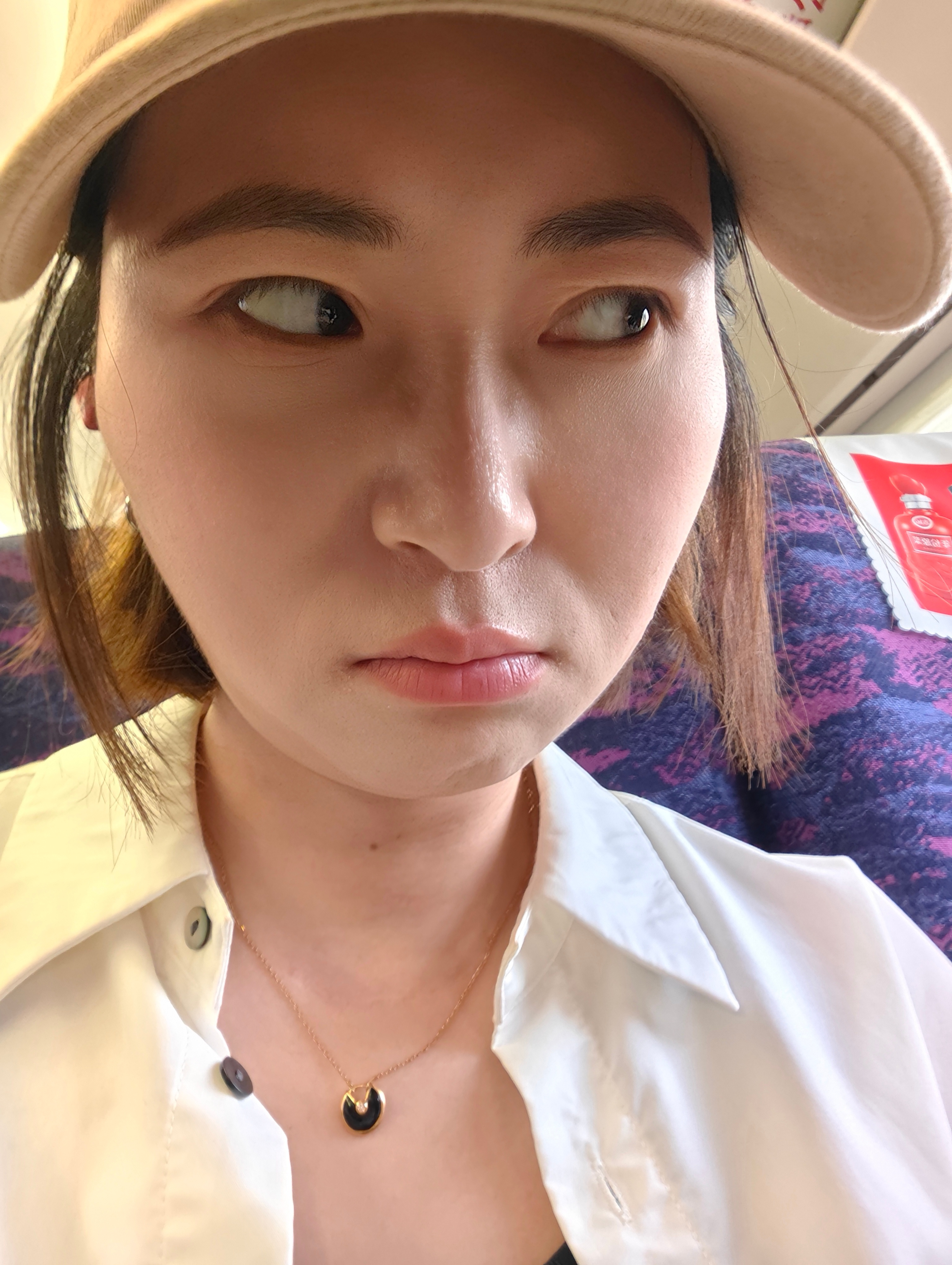 买错车厢，吵死了了了了！这些叔叔阿姨真特么能叭叭叭！一路嘴不带停～唠嗑结束现在开