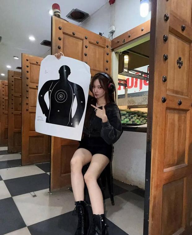 程潇晒运动随拍，满满的健康活力太吸睛
 
说起程潇，女团出身舞蹈功底扎实，回国之