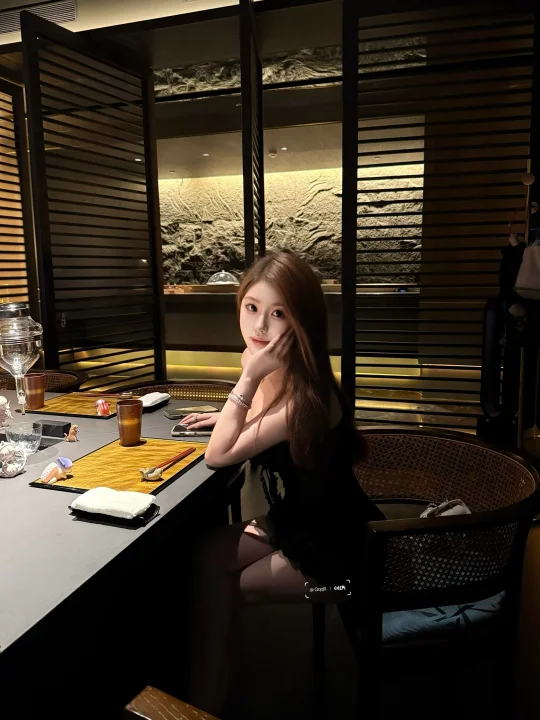 date with me🥢