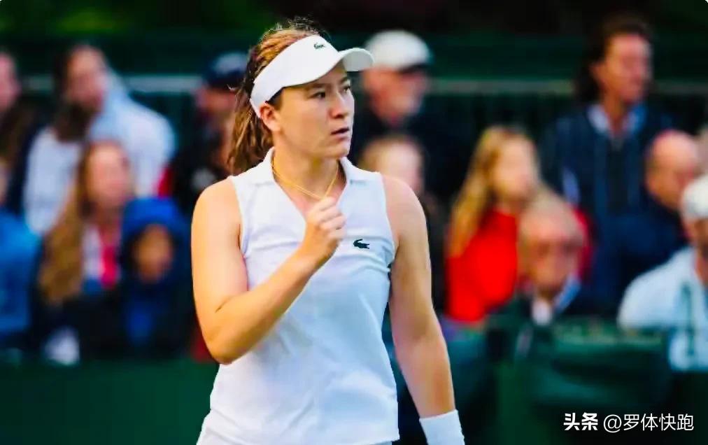 华裔少女的温网1/8决赛对决中， 资格赛选手🇳🇿孙璐璐与美网冠军🇬🇧 拉