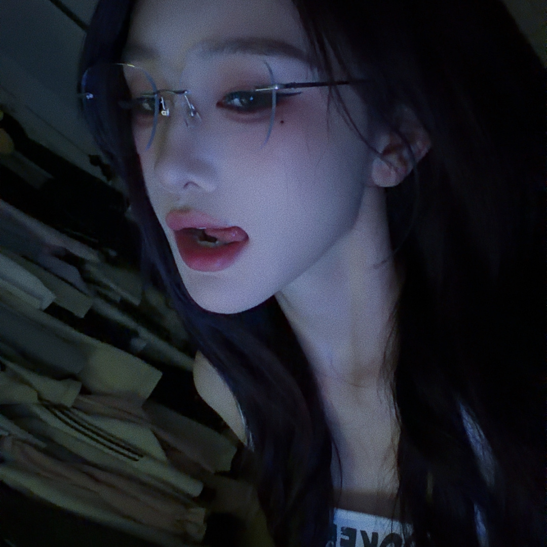 第一张图没看过的人可以造谣的程度脆皮就是这么红 
