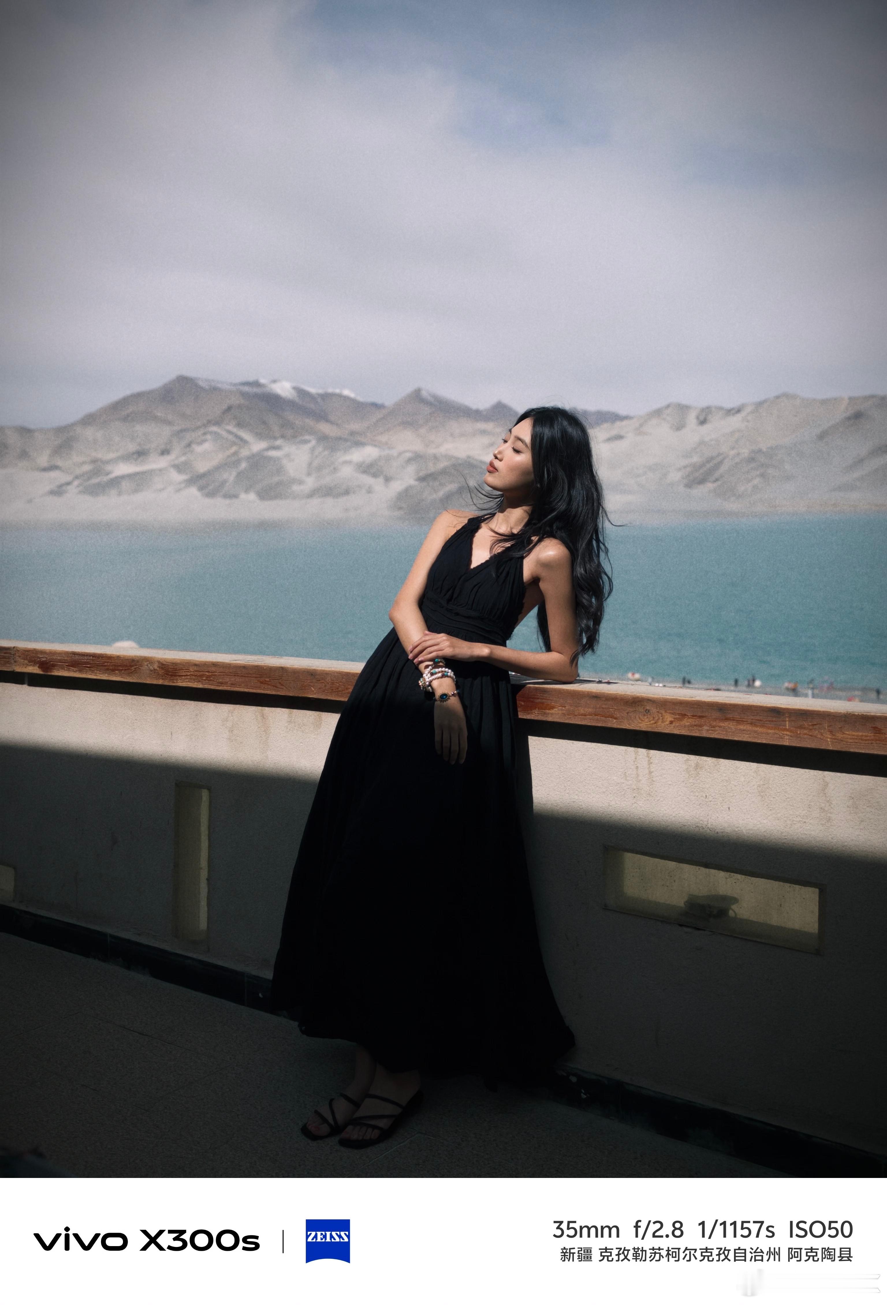 美丽的白沙湖大气的问界M9ootd 克孜勒苏