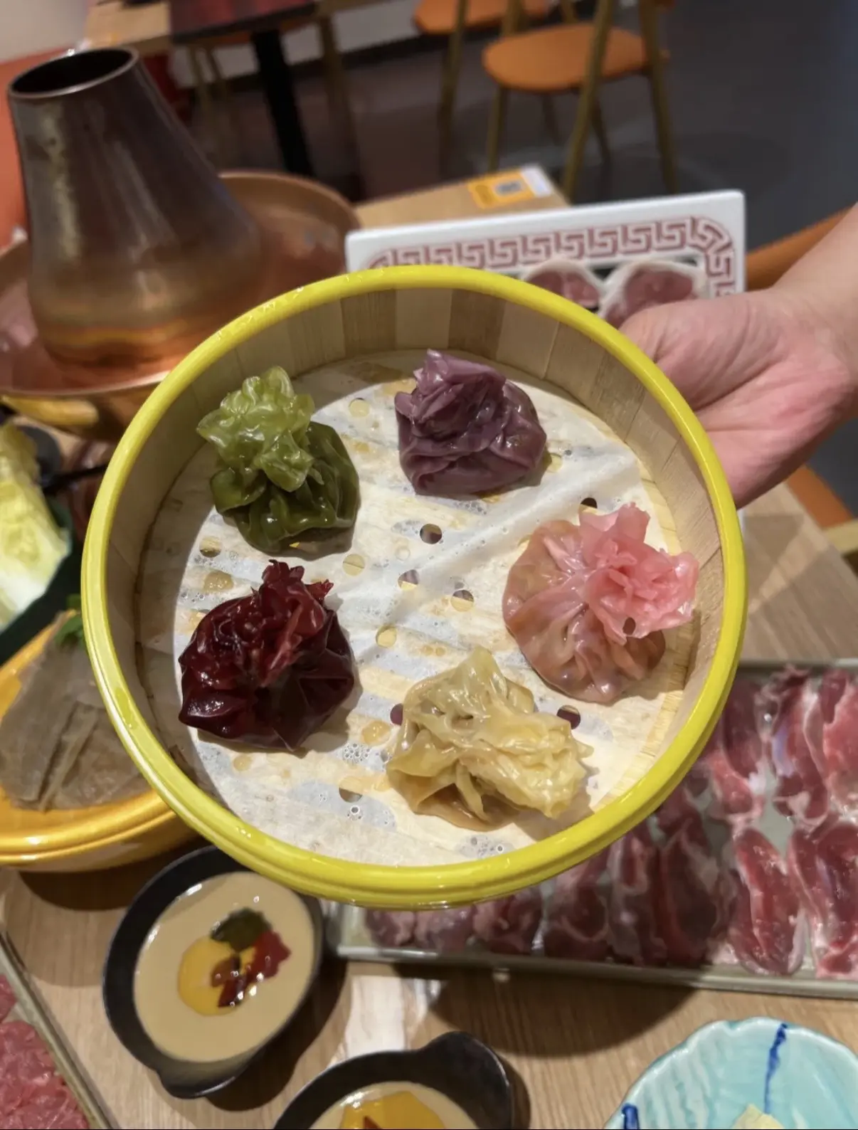 泉發涮肉·新中式涮烤·铜锅涮肉。