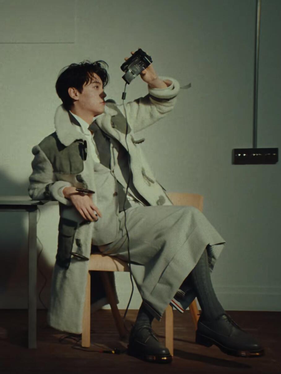 你190穿开叉一步裙的大姑娘来啦！田栩宁 ELLE