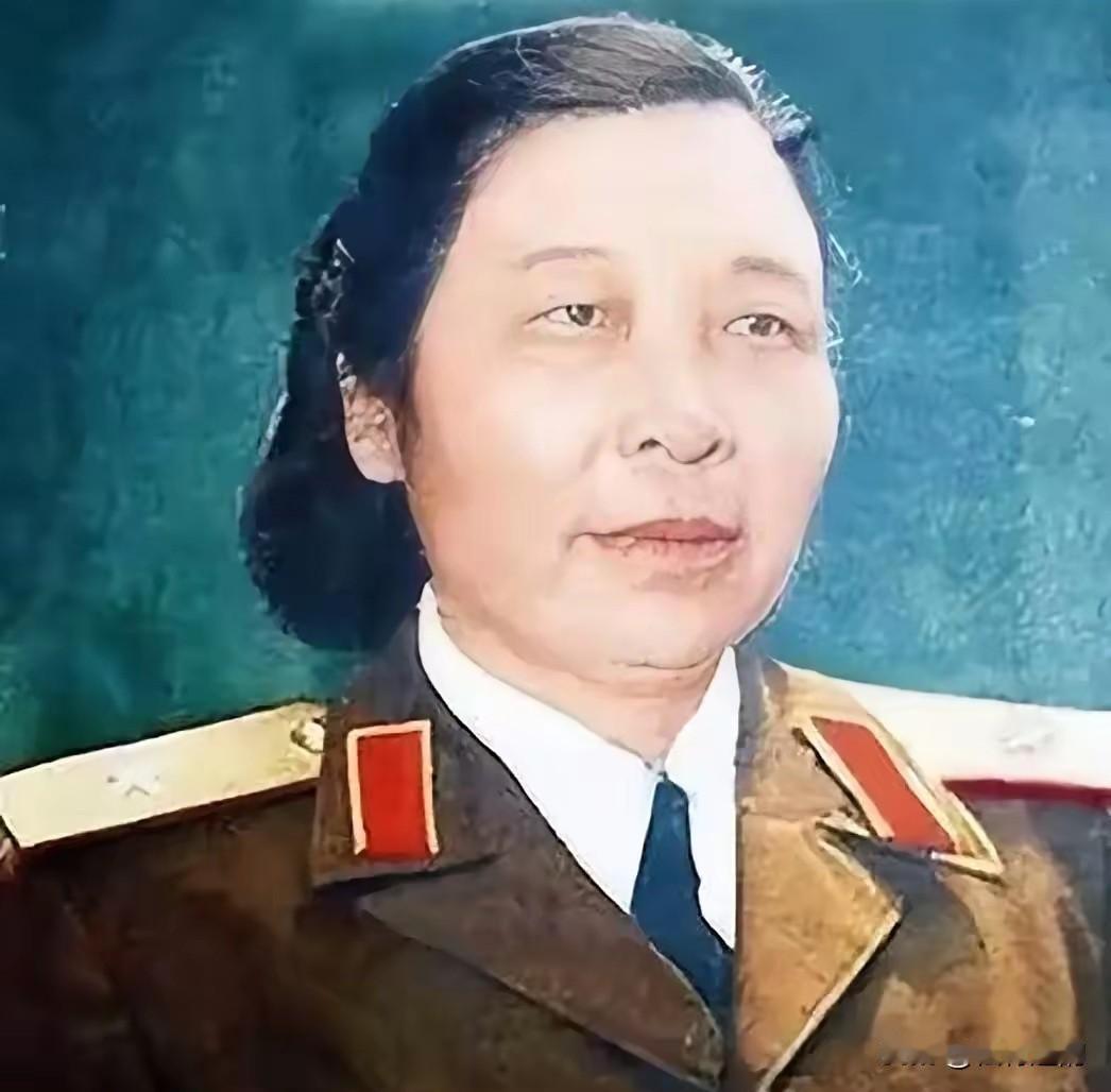 1955年，开国女将军李贞回乡探亲，遇到了打骂她的第一任丈夫古老三，当二人再相见