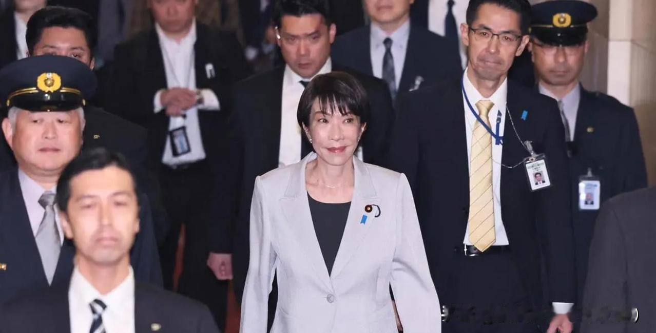 难怪中日不能交战，日本若介入台海冲突，结果已定，右翼踩下刹车

高市对华强硬话音