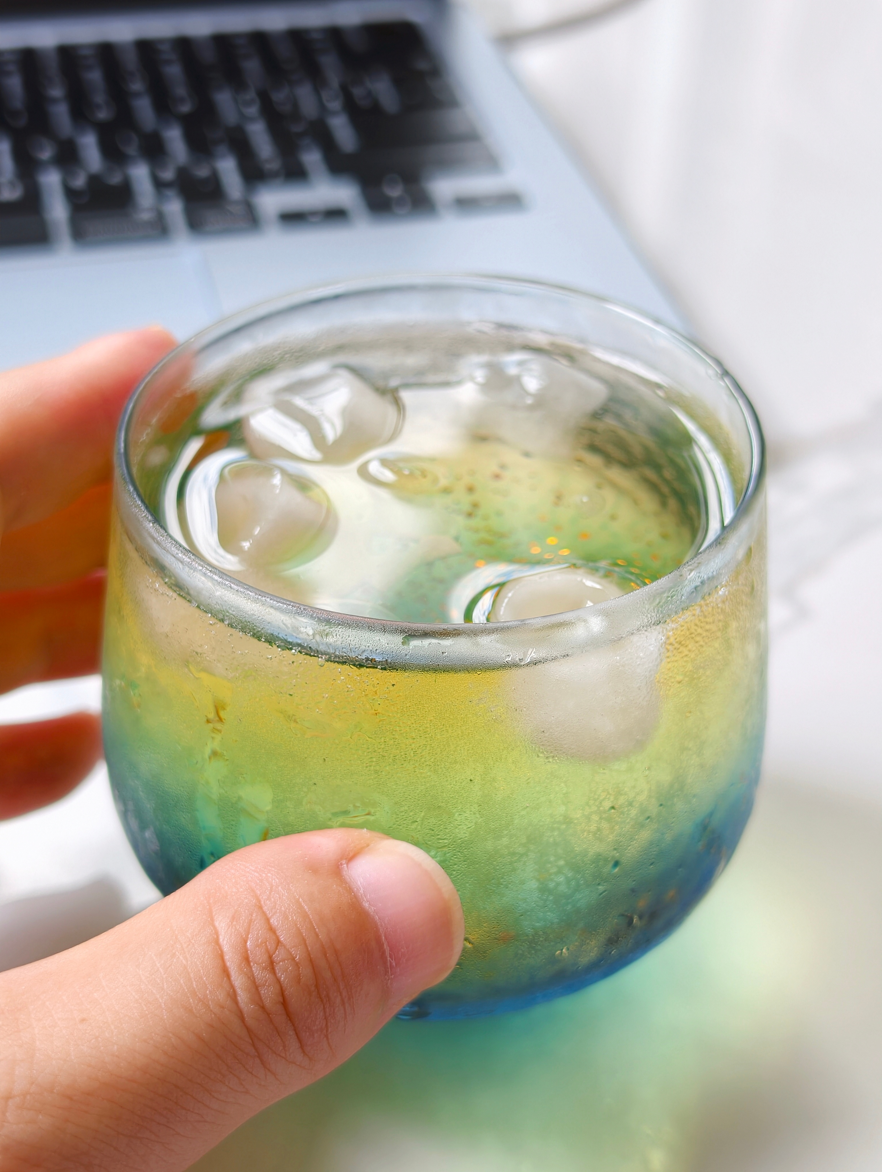 夏天对冰的消耗实在是太大了(´Д｀)💦 