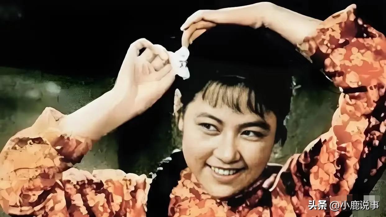 我仔细扒了扒陶玉玲抗癌33年的事儿，越看越觉得，这里面的故事也太戳人了。
 
真