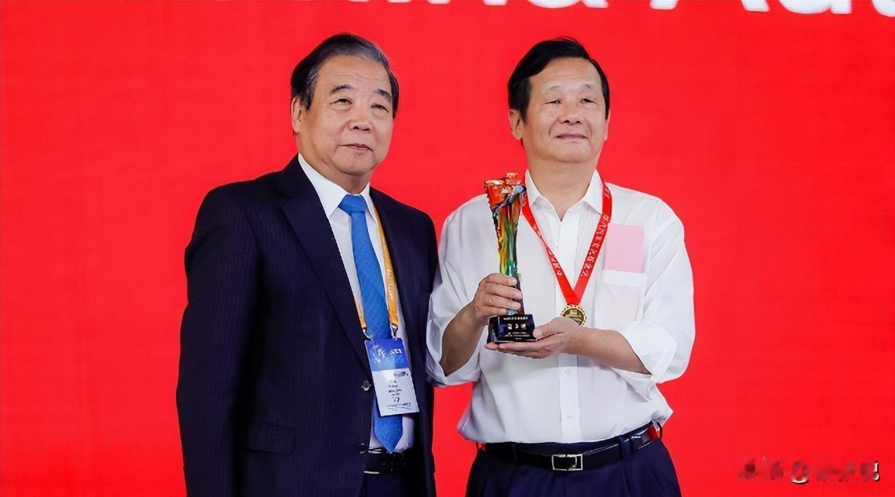 2019年，在中国汽车工程学会年会（SAECCE）上，郑州宇通客车股份有限公司董