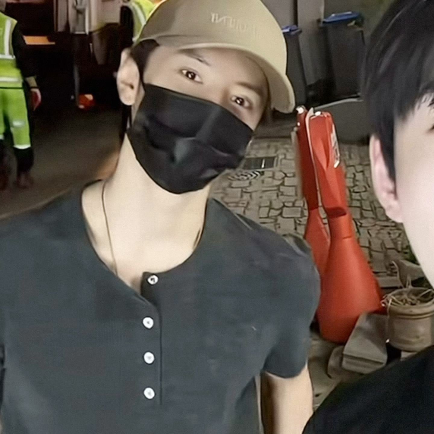 我不好说但看完杨亘vlog我确实犯了禁忌爱上了一个打高尔夫的男人 ​​​
