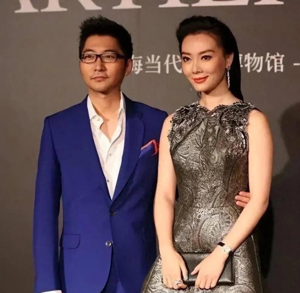 陈数找老公也太随意了，要是喜欢个头没有她自己高的，黄磊不比他强一百倍吗？这个男的