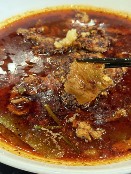 用吊龙做水煮牛肉真绝了！！两碗饭下肚了！