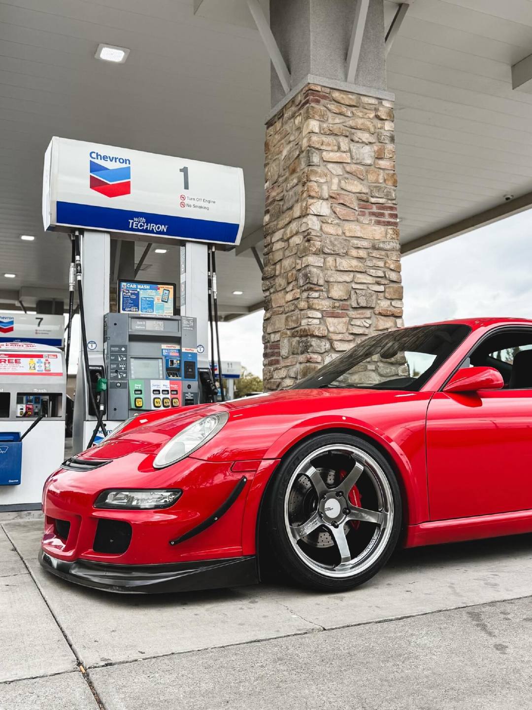 PORSCHE 911 x ADVAN Racing GT 保时捷911 ADV