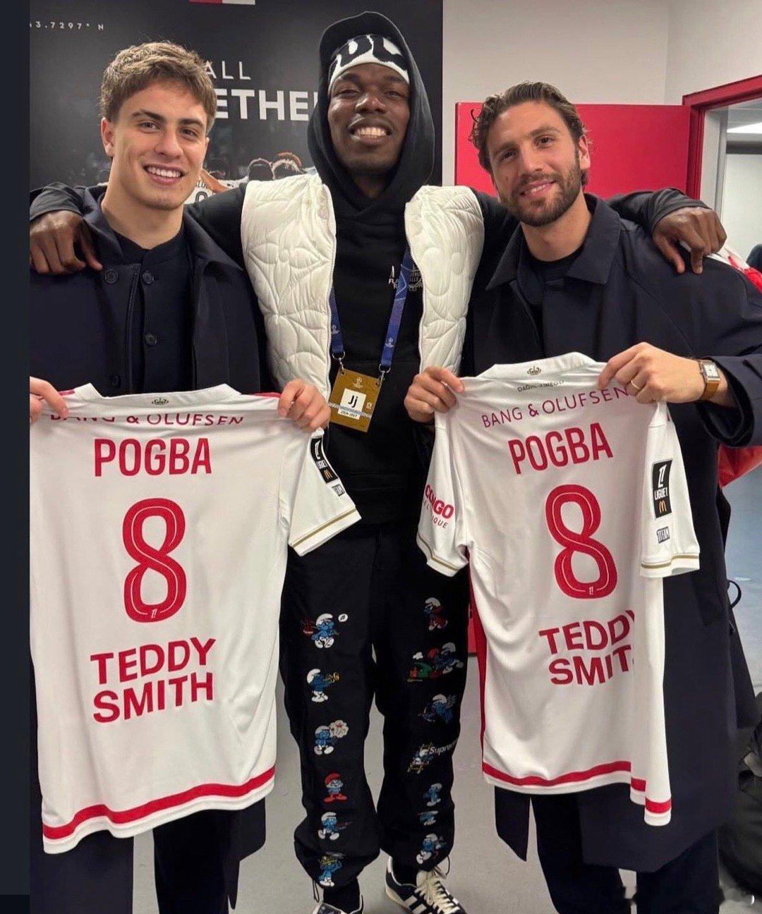 适合作秀，但不适合踢球，可惜了。 尤文图斯