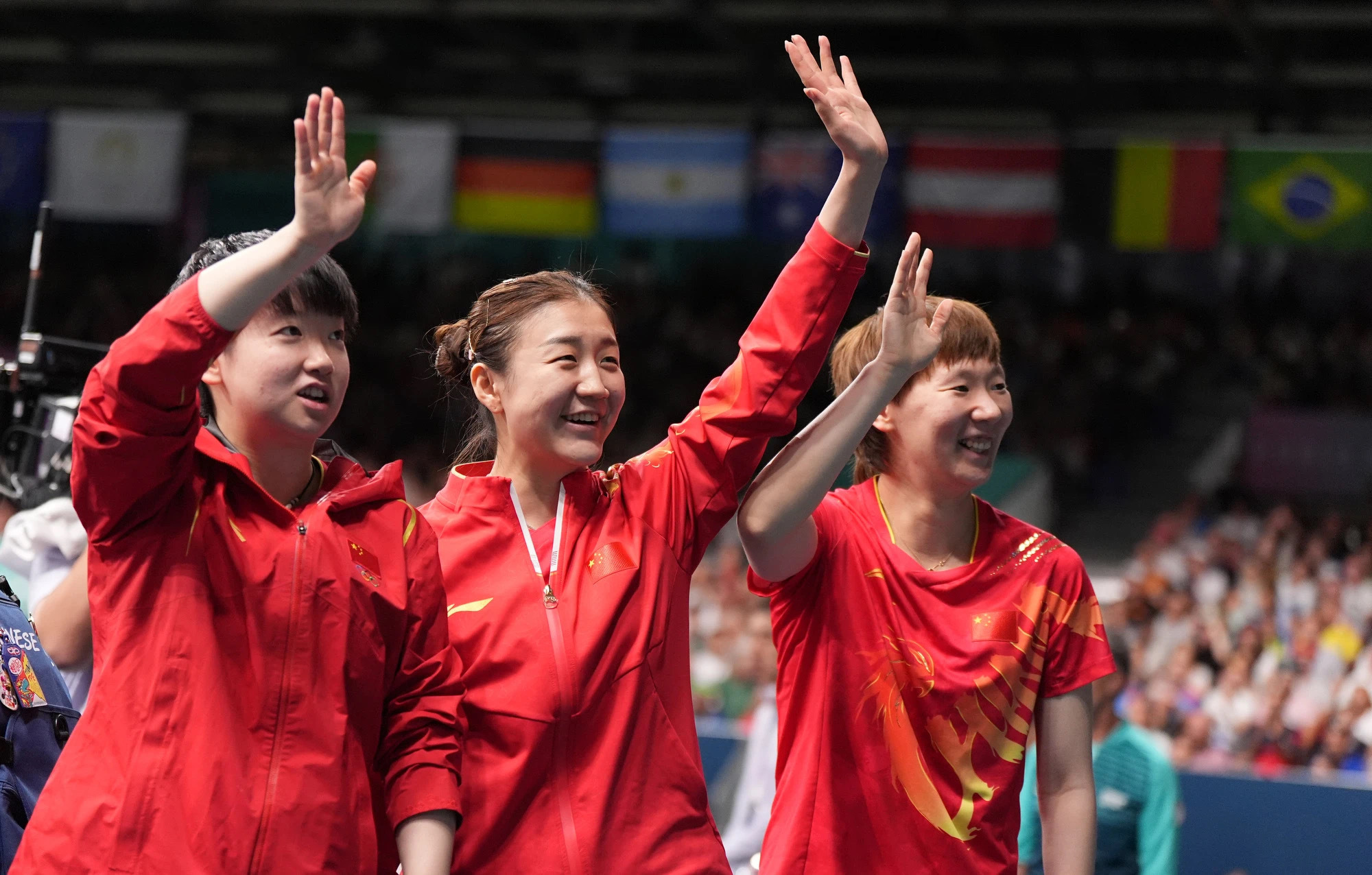 大女人三人组加油！！国乒女团vs日本女团实时比分楼！！#乒乓女团金牌赛# ​​​