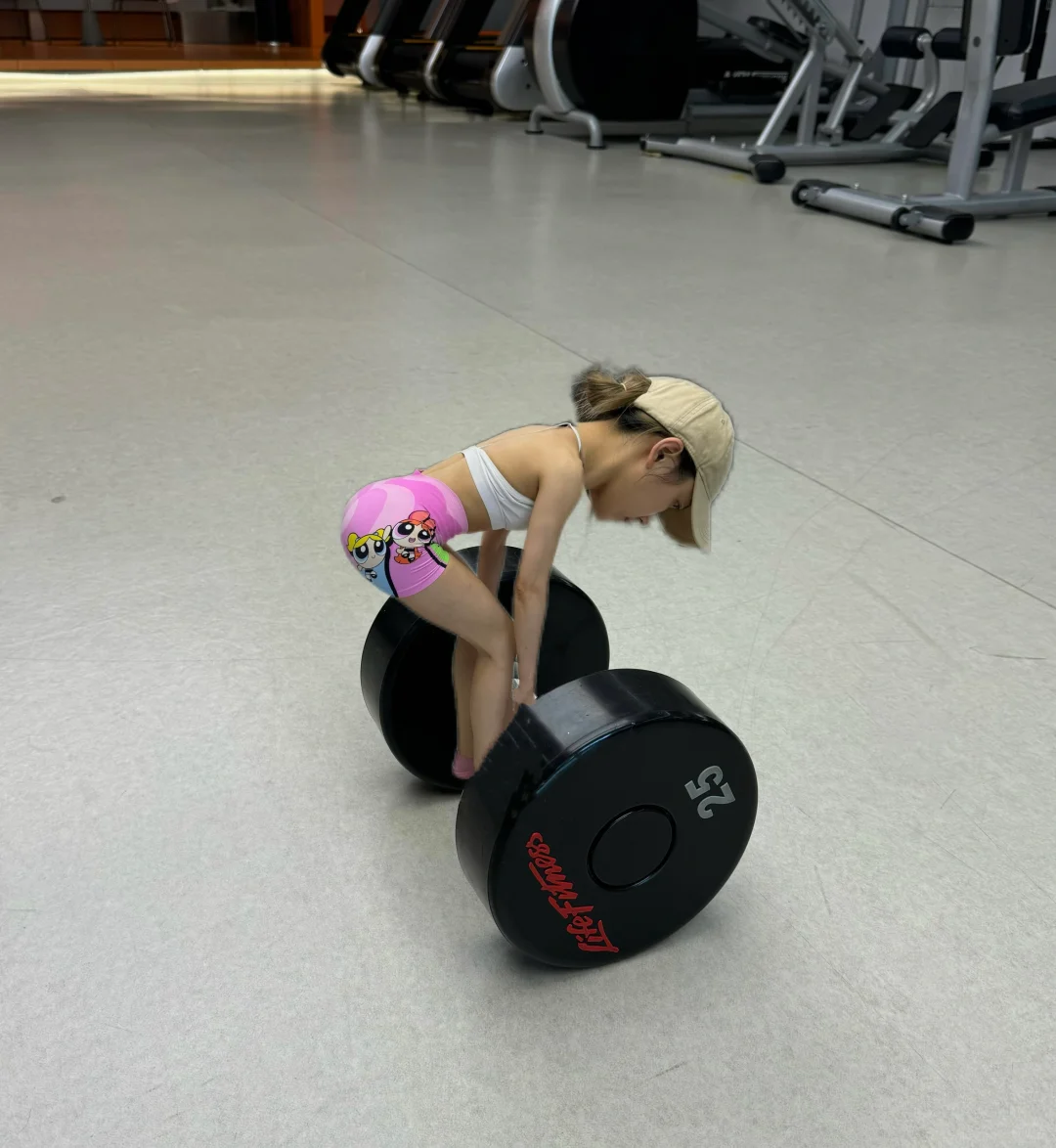 小心点，别踩到我啦