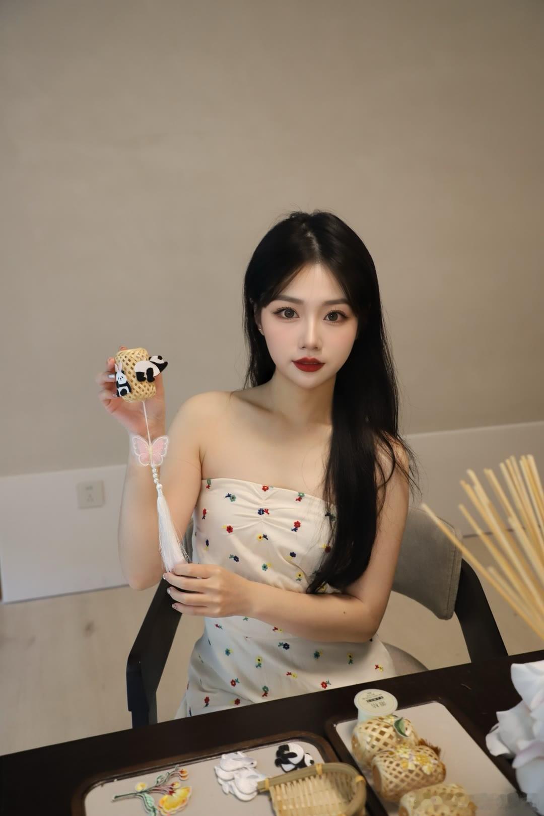 轻熟女神范儿[超话]   