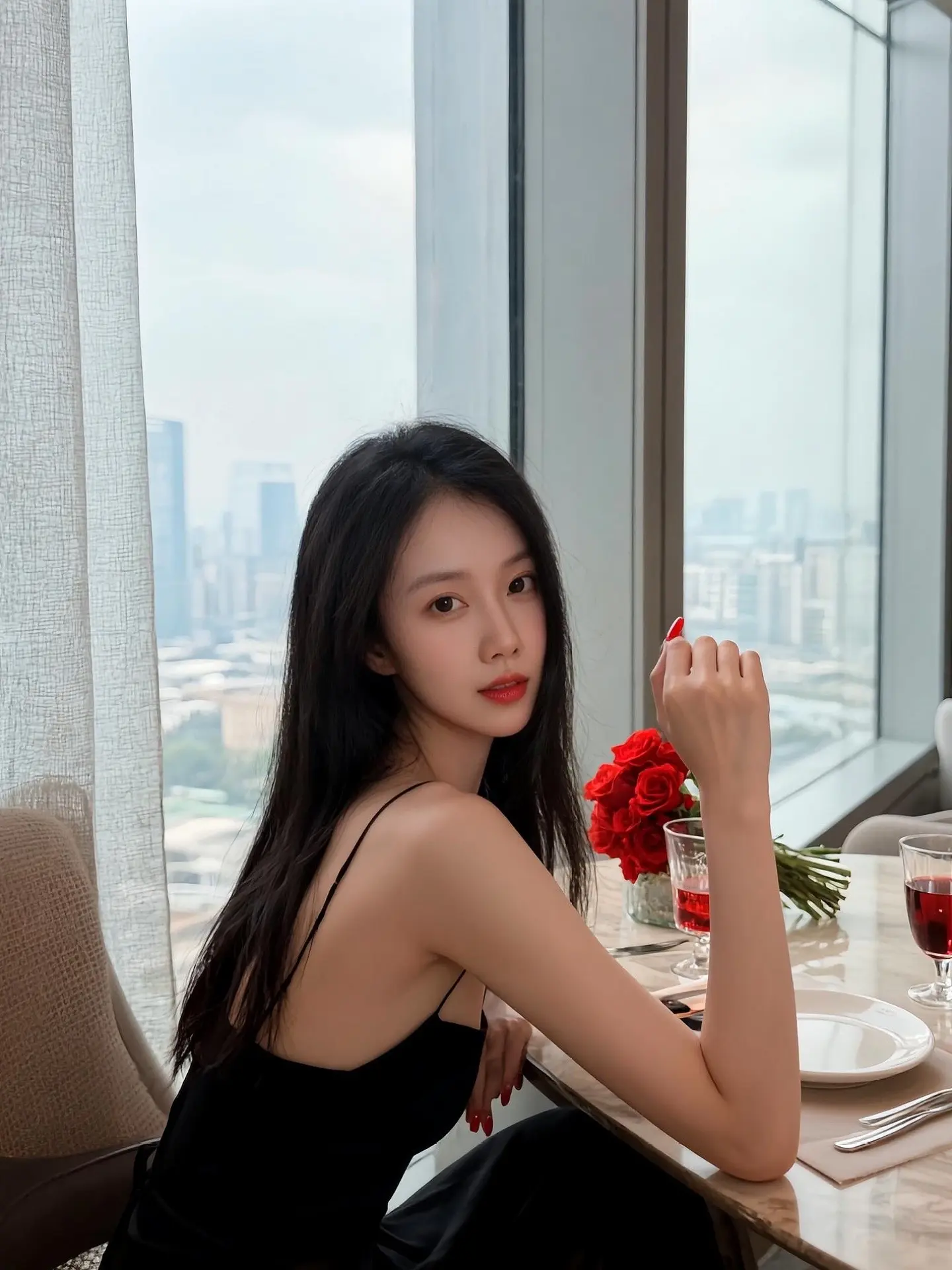 从来没有什么文案能让我共情，直到看到了这句：“我们终于长到这般年岁，上...