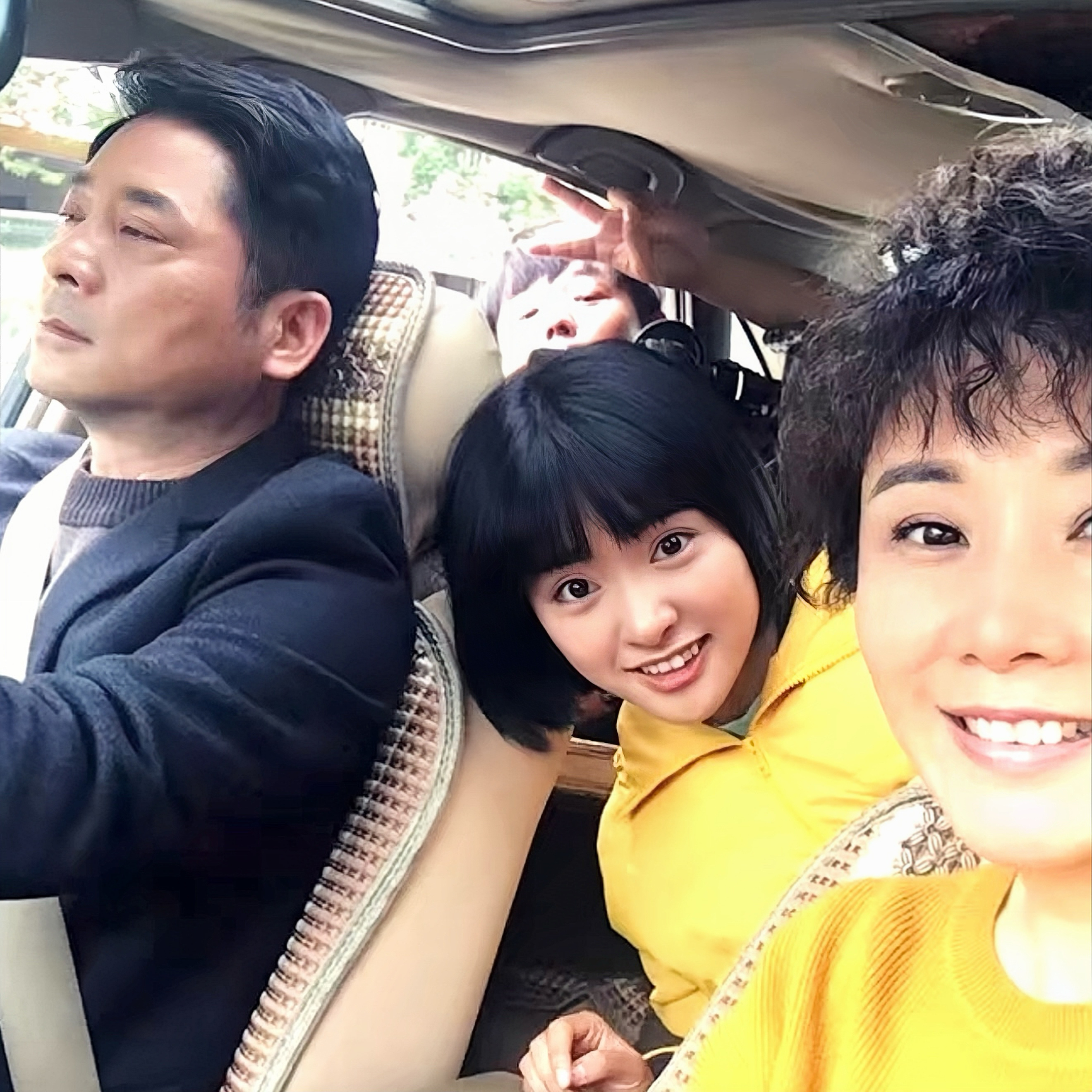 。你的意思是有坏人在欺负一个初始状态长这样的萌物 