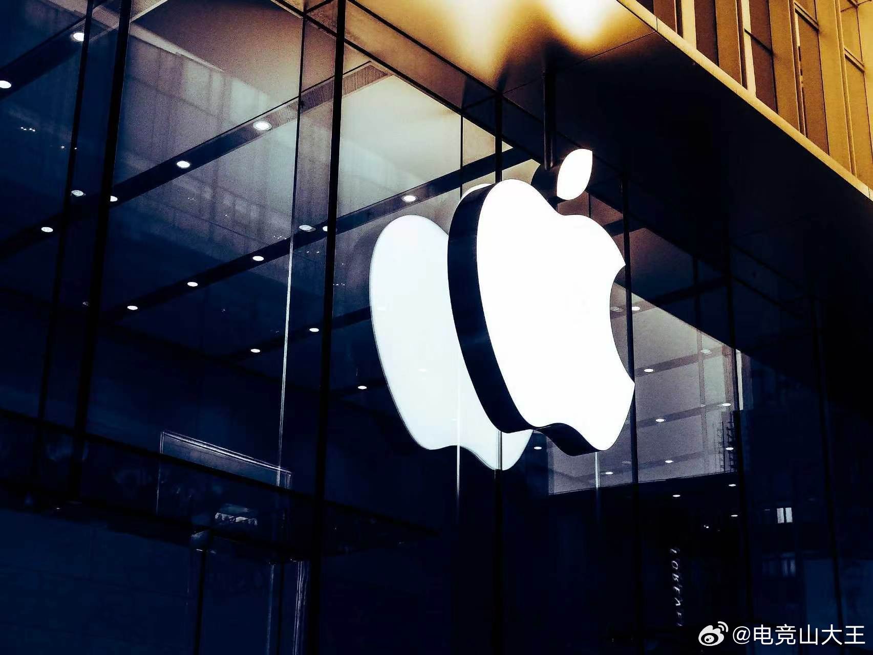苹果店员也被涨价整懵了本轮涨价先针对 iPad、Mac 产品线，iPhone 暂