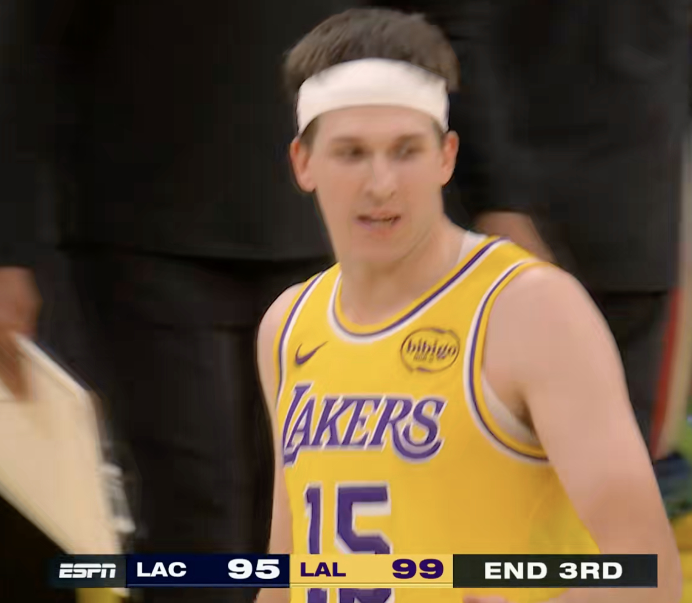 三节结束，湖人99-95快船，如何评价？单节湖人27分，快船30分。快船vs湖人