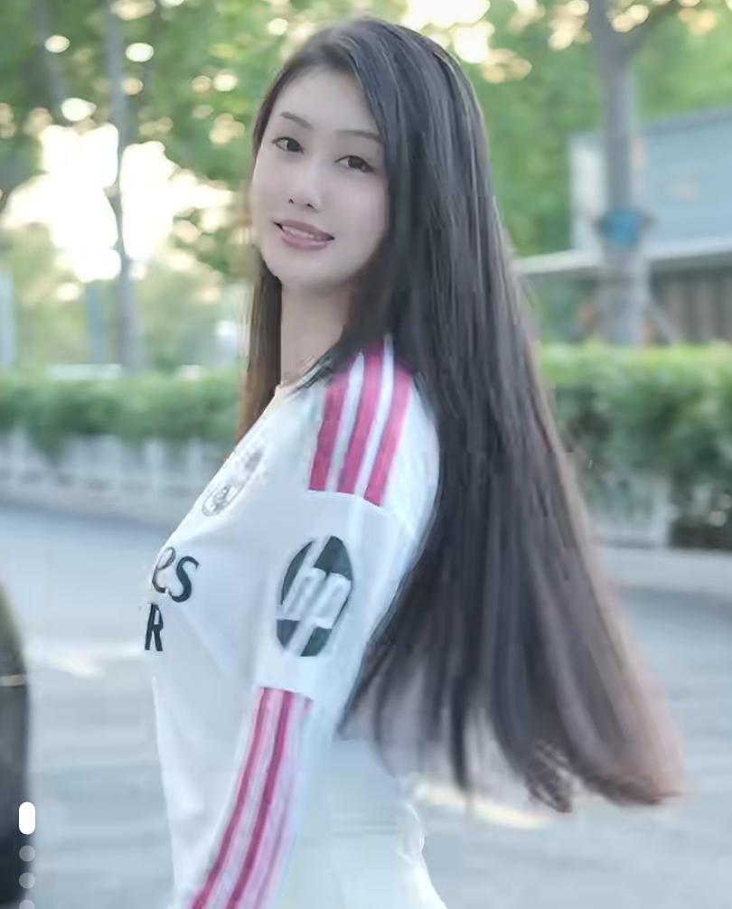 什么叫灵魂伴侣
爱你，不为难你。
懂你，不伤害你。
付出，不向你索取。
你累，他