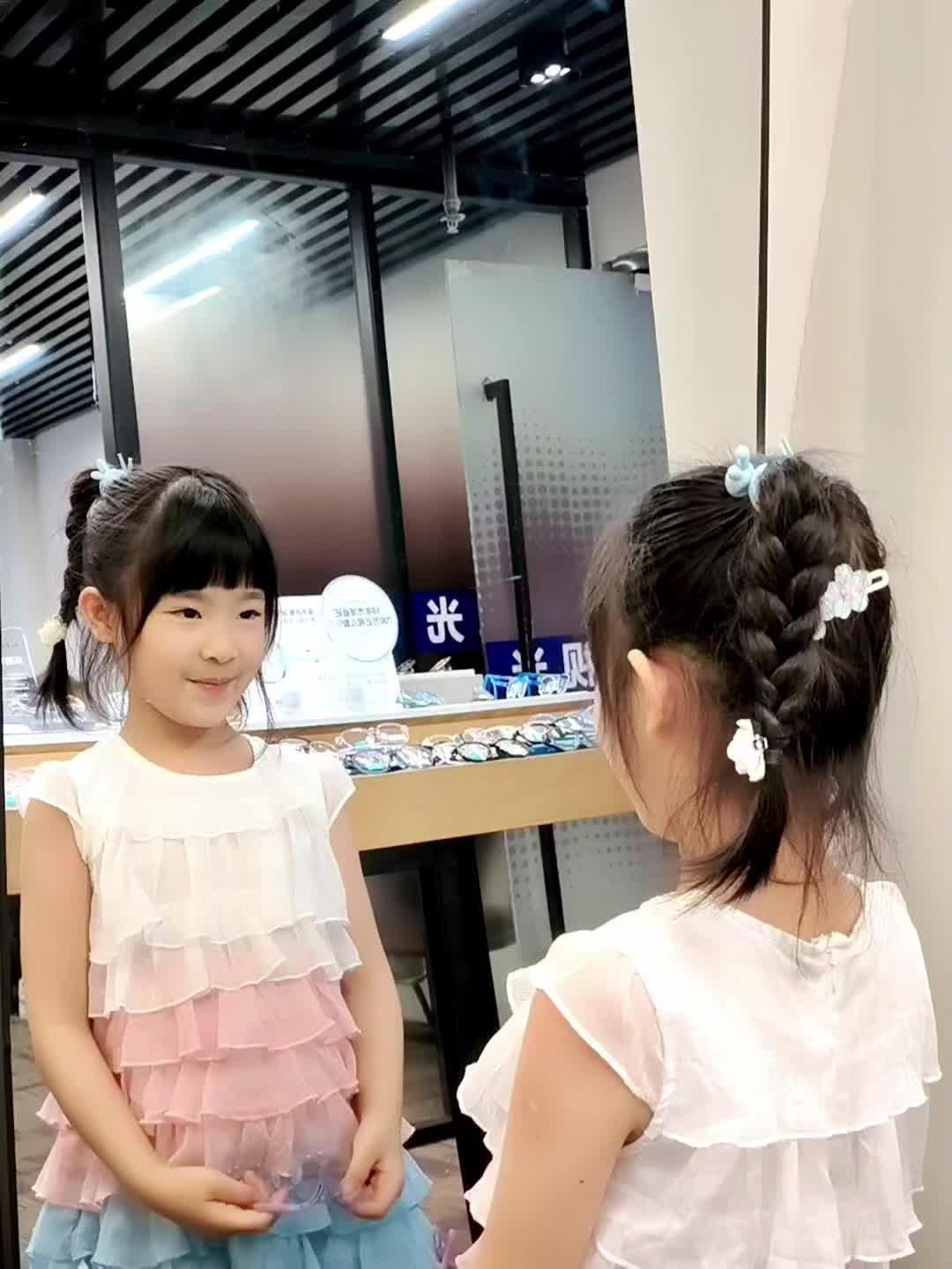 复查结果惊呆我！阿妹度数0增长的秘密 时隔2个月带阿妹回诺亚视光复查...