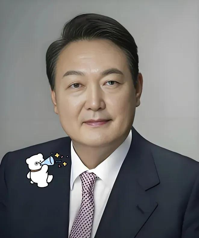 央视这回真是把底裤都给扒下来了，看得人后背发凉。
 
前几天蹲在沙发上看央视财经