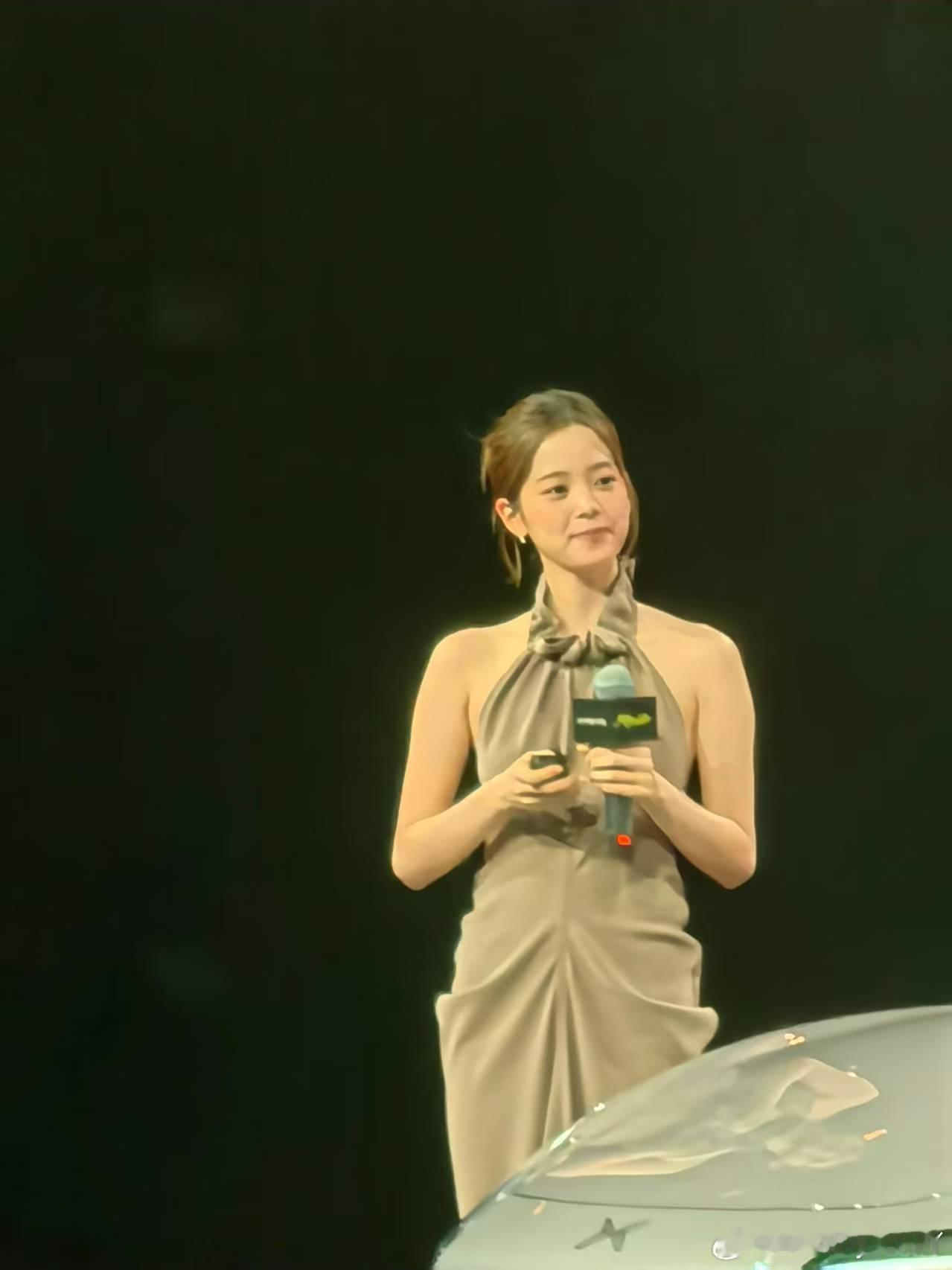 小鹏mona要这么讲智驾我可就懂了欧阳娜娜大v聊车 小鹏MONA M03 MAX