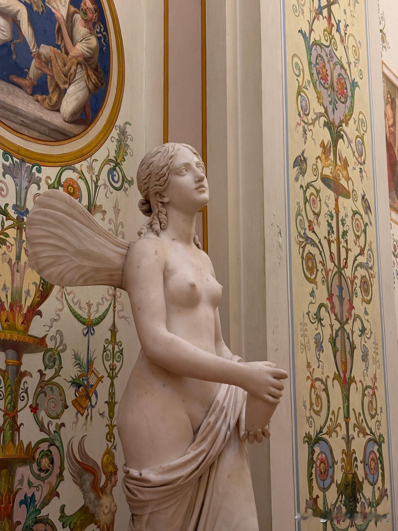 真的特别想好好谢谢大家，那些温暖的祝福和走心的话语，一下子就戳进心底，温柔又治愈