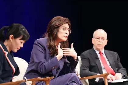 我们要的是统一，而不是要的永无休止的和平。
6月19日，据台湾联合报等多家媒体报