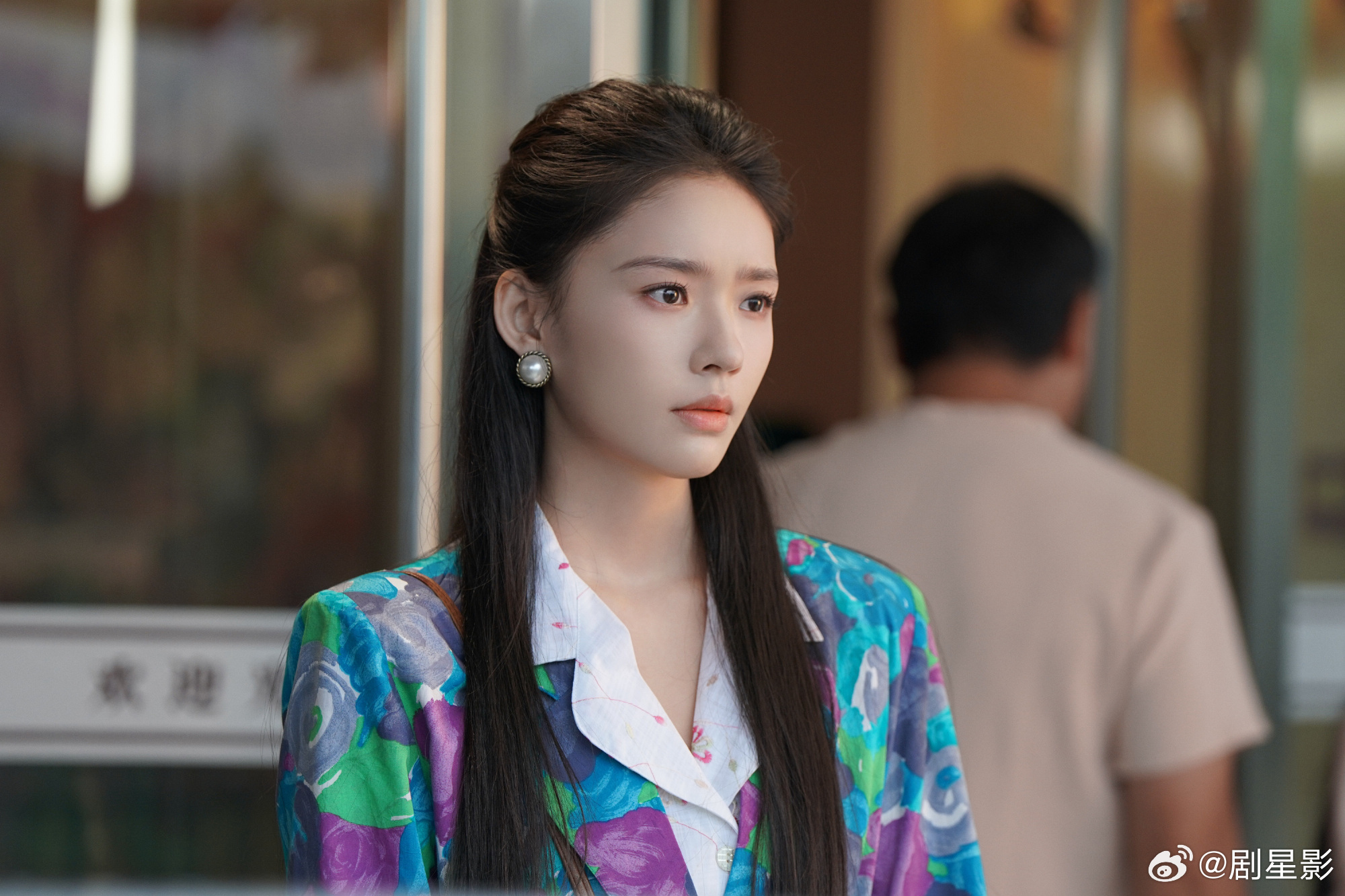 林允顶光镜头美成啥样了林允破碎小白花 被林允新剧狠狠共情！顶光下她演活了委屈又倔